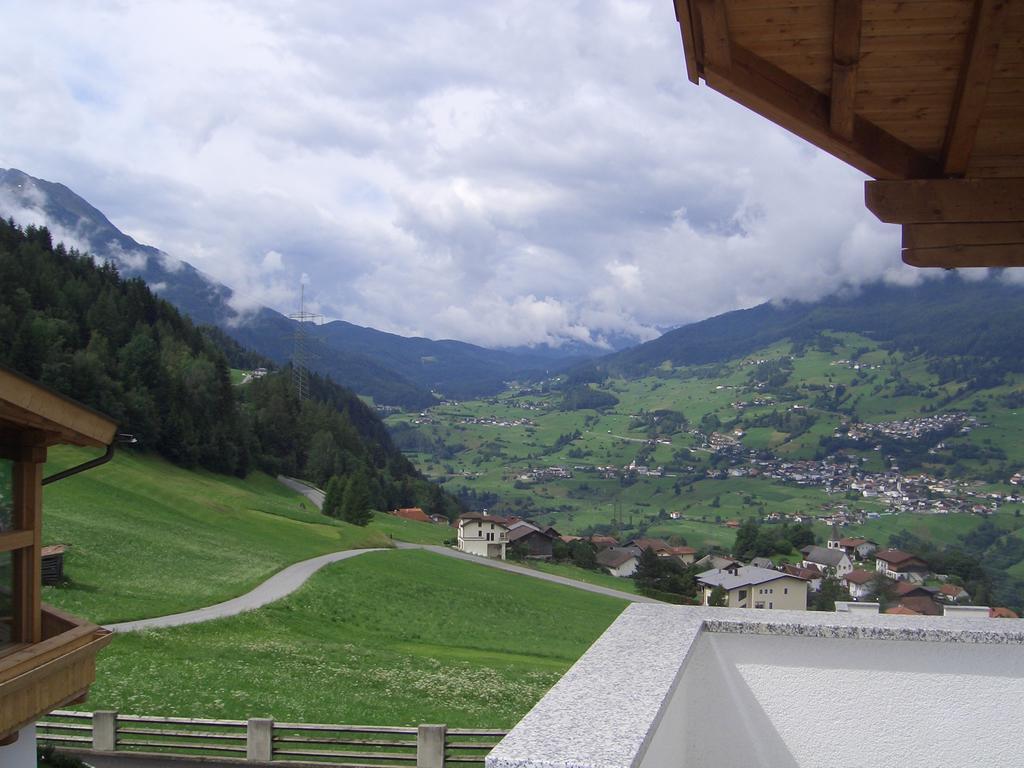 Apart Ferienraich Arzl im Pitztal Exterior foto